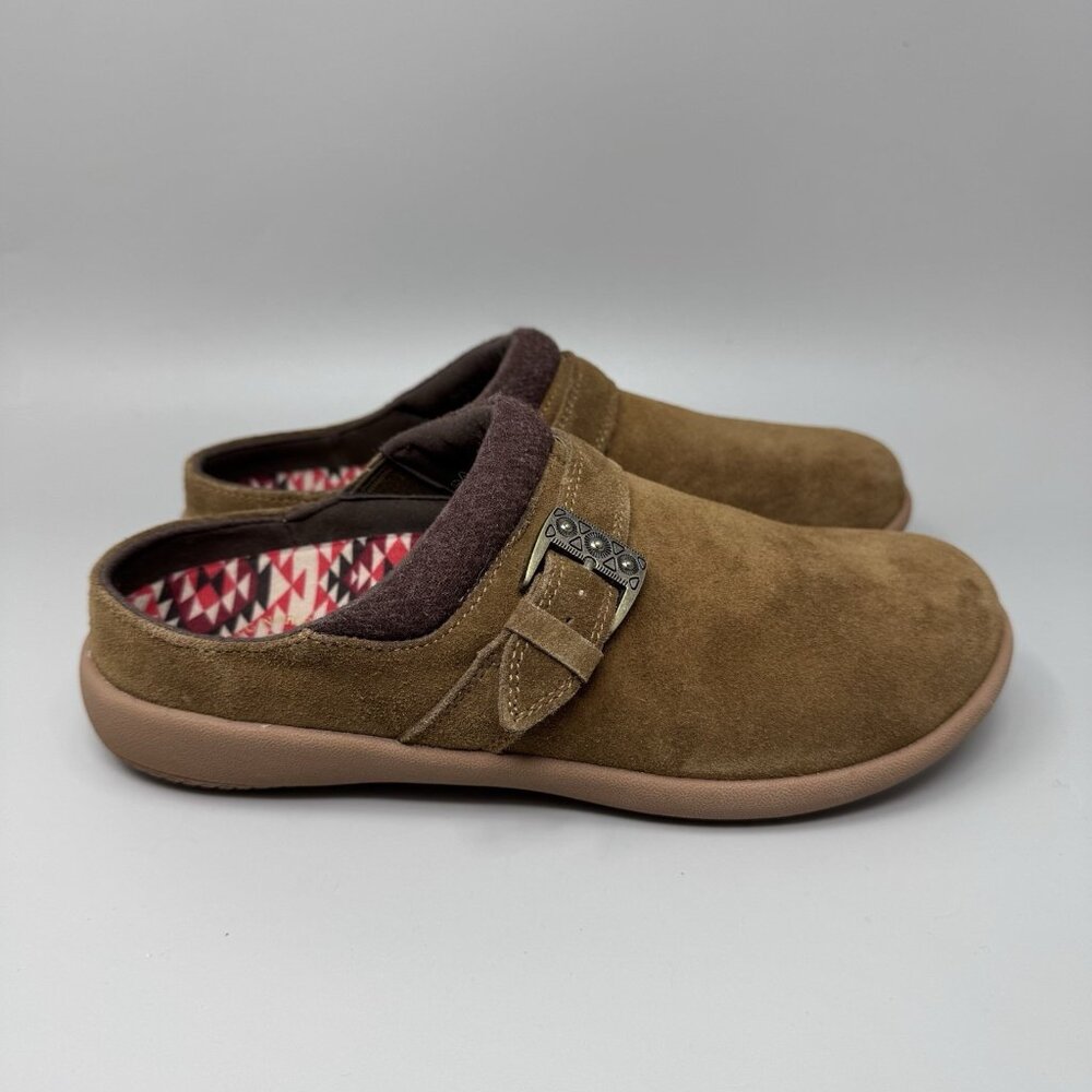 Revitalign Ashley Desert Slip On Shoes Brown Suede Size 7.5B Womens
